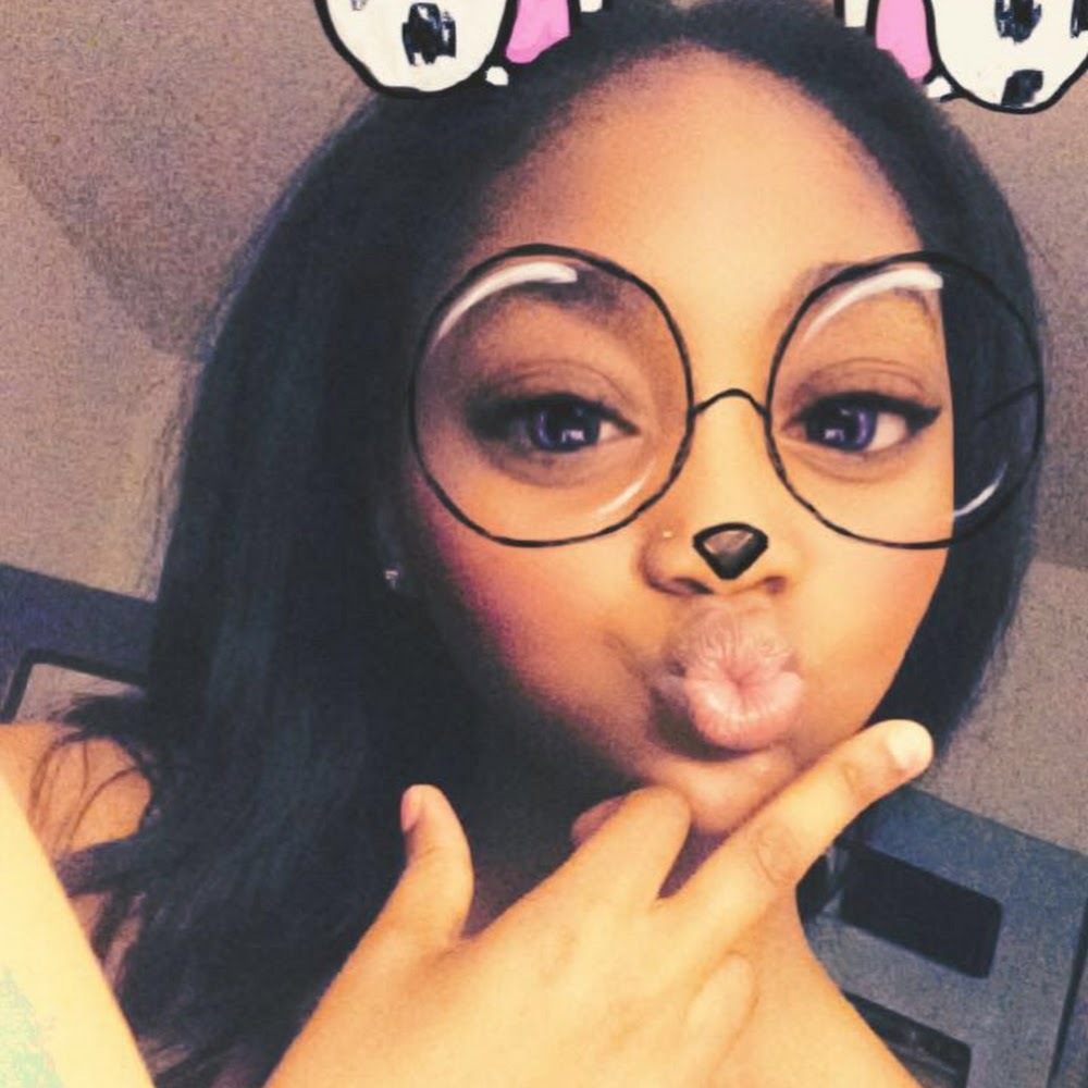 Meet your Posher, Jada